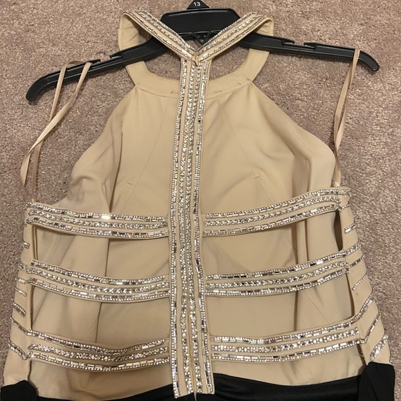 EMBELLISHED FLOOR LENGTH GOWN - Picture 3 of 3